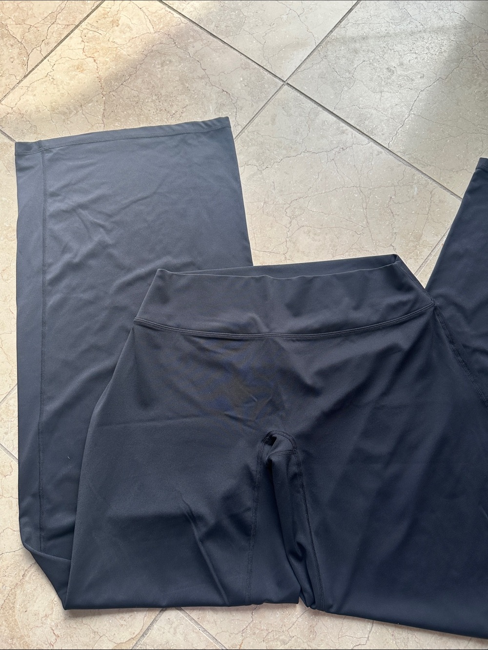 Black Wide-Leg Performance Leggings